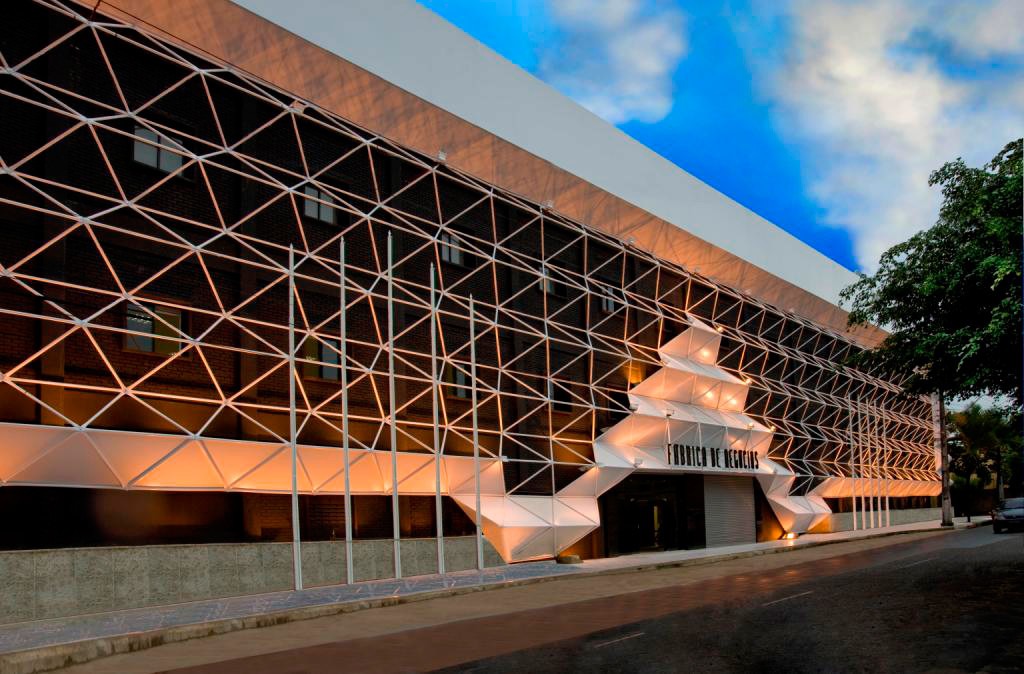 fachada-fabrica-negocios-eventos-hotel-praia-centro-fortaleza-lazer-hospedagem4-1024x674-1